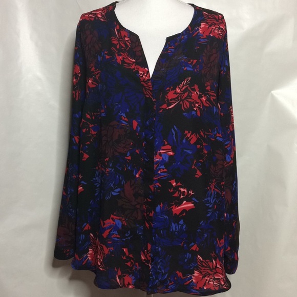 Floral button up W1 - Picture 4 of 4